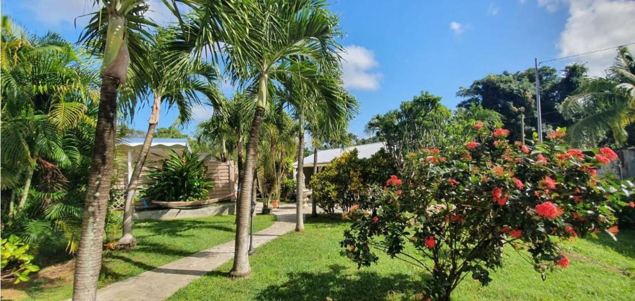 Les Bungalows Couleurs Soleil Le Vauclin Exterior photo